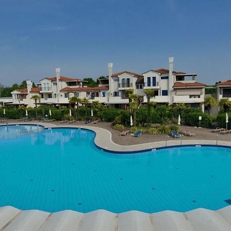 Villaggio A Mare Порто-Санта-Маргерита-ди-Каорле Экстерьер фото